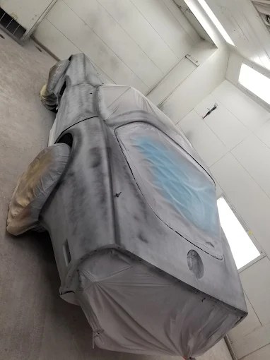 Vehicle in primer and preparation stage